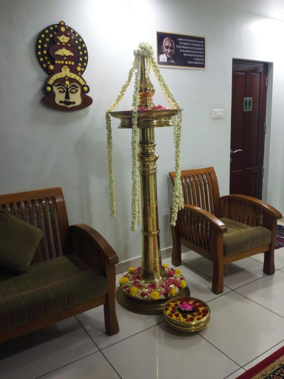 Pavithram Residency Bed and Breakfast Kollam Eksteriør billede